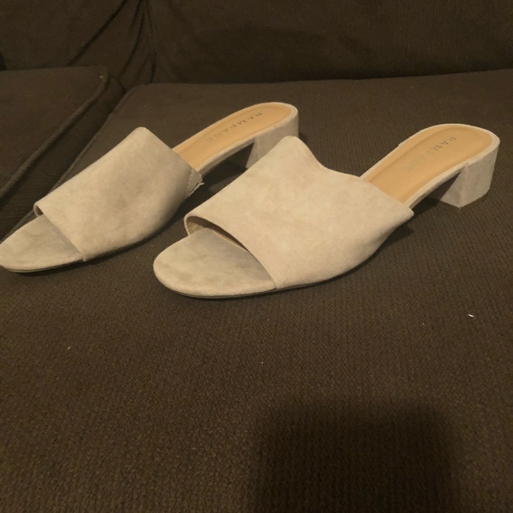 Dressy sandals